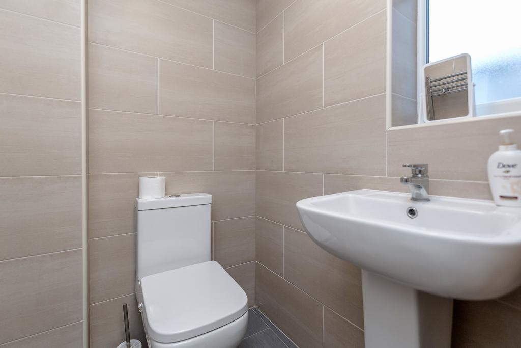 Royal Apartments - Heathrow Hillingdon Ngoại thất bức ảnh